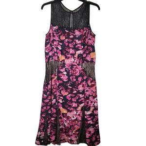 BCBG Max Azria Dress L Floral Lace Kick Pleats Purple Vamp